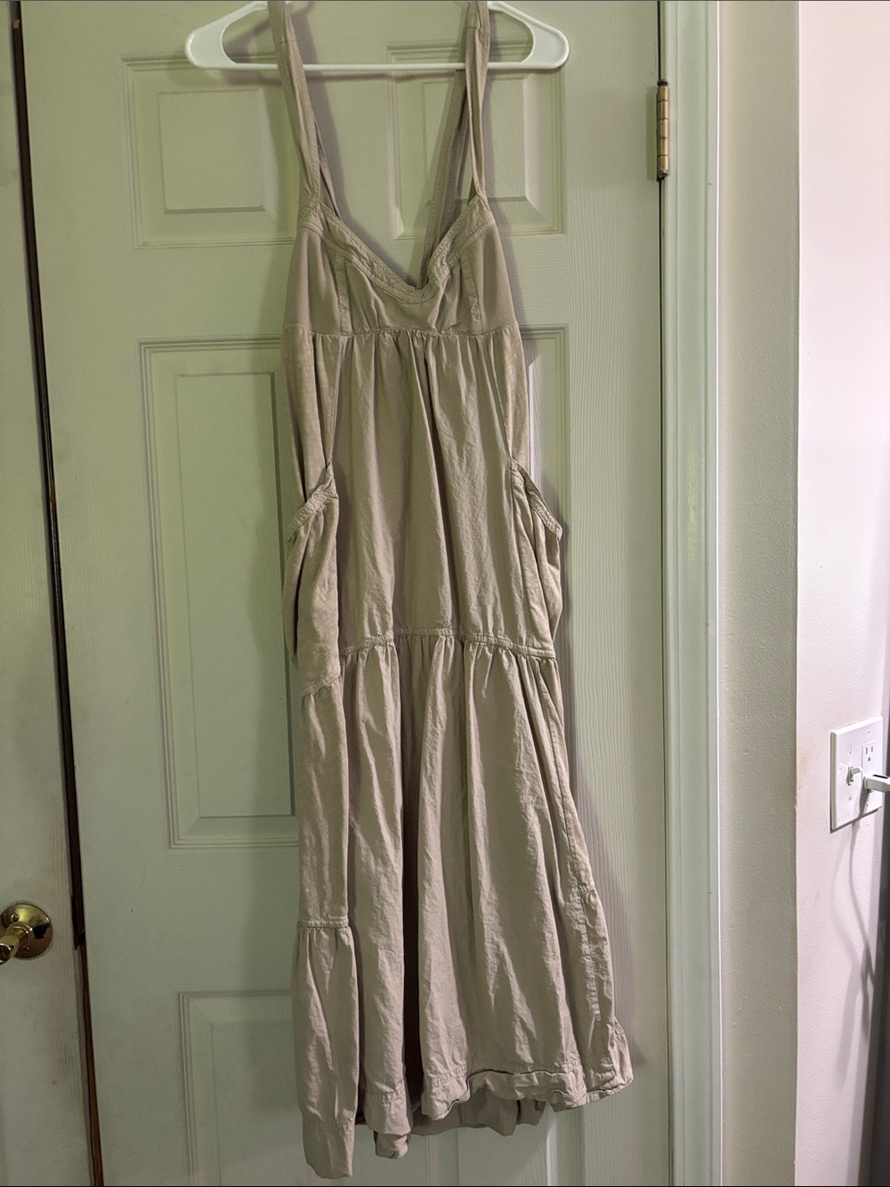 Anthropologie daily practice. Light Taupe Maxi 

Size small
